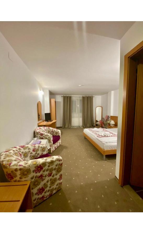 Hotel Vandia Timisoara Esterno foto