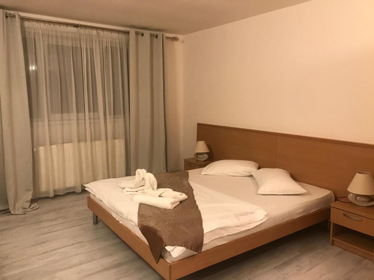 Hotel Vandia Timisoara Esterno foto